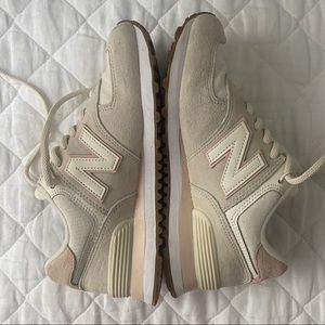 New Balance 574 Women’s Sneaker